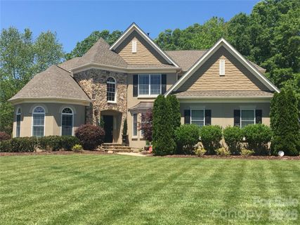 209 Red Twig Court sold home in Marvin Creek, Marvin, NC