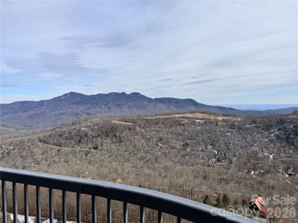 303 Sugar Top Drive