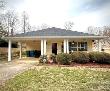 243 6th Street sold home in Adams Bluff, Belmont, NC