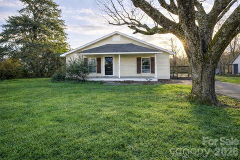 211 Webb Farm Road