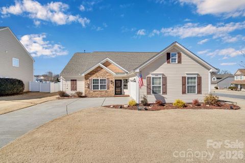 4444 Bravery Place sold home in Glengrove, Concord, NC