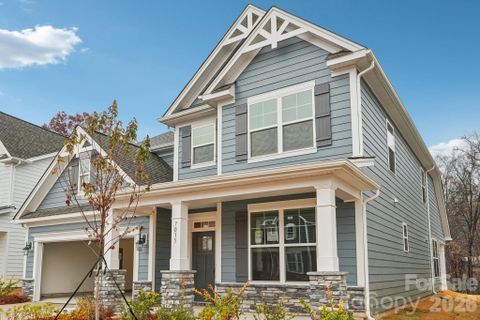 9107 Carver Avenue pending home in Oak Grove Hill, Huntersville, NC