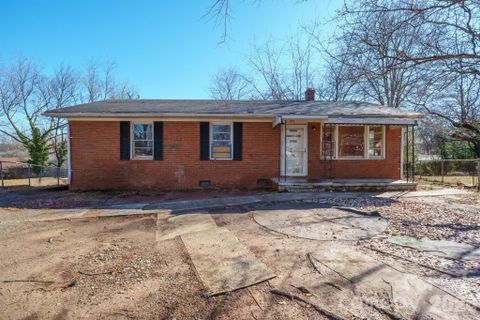 502 Cardinal Court sold home in Lakeside Park, Davidson, NC