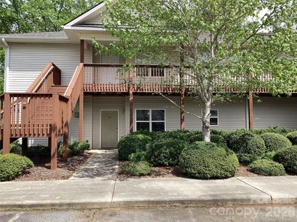 703 Olde Covington Way