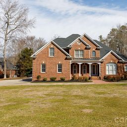 1568 Blanchard Bend