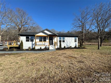 5916 Griffith Road