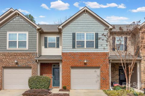 8003 Scarlet Oak Terrace sold home in The Grove, Fort Mill, SC