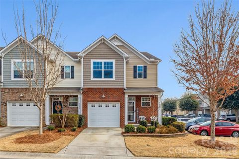 7026 Woodsbay Lane sold home in The Woodlands, Rock Hill, SC