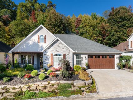 58 Carriage Highlands Court