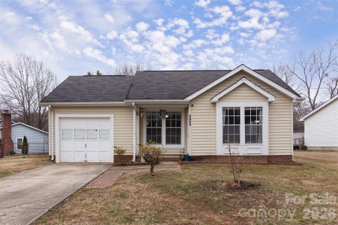 Homes in Hunters Creek, Charlotte