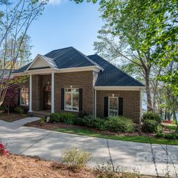 103 Shelter Cove Lane