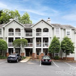 430 Queens Road