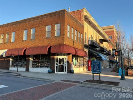 501 N Main Street