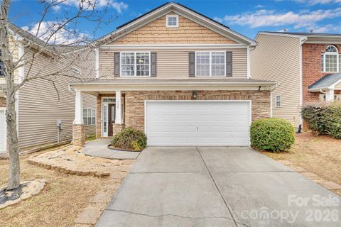 738 Lumber Lane sold home in Cedar Mill, Charlotte, NC