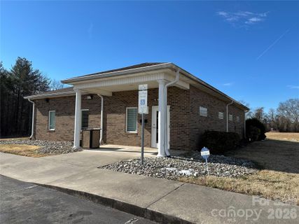 527 West Park Circle