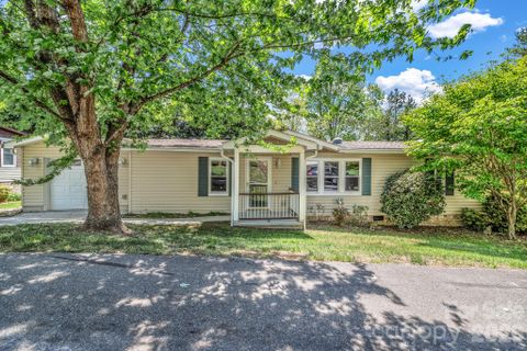 405 Deerfield Court
