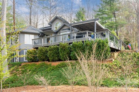 168 Skyview Circle active home in Hills Of Beaverdam, Asheville, NC