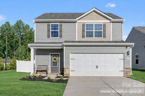 2215 Transatlantic Avenue active home in McKee Creek Village, Charlotte, NC