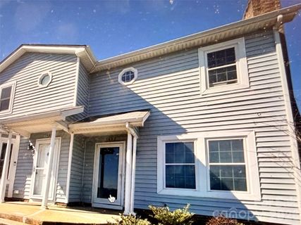 1452 River Drive sold home in River Ridge, Belmont, NC