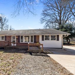 2629 Fairgreen Drive