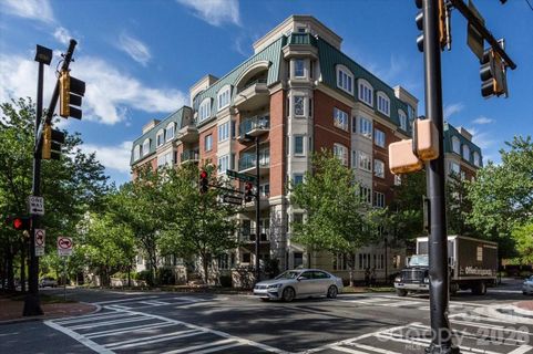 415 N Church Street pending home in Jefferson Square, Charlotte, NC