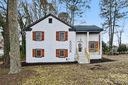 5008 The Plaza None sold home in Charlotte, SC