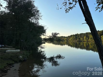 1800 Hilferty Road