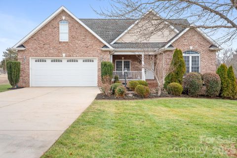 129 Postell Drive sold home in Shadow Wood Estates, Statesville, NC