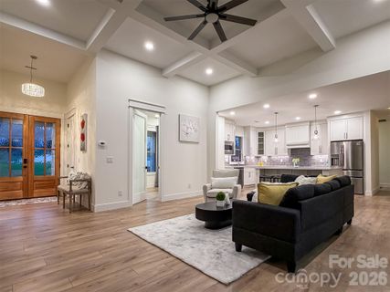 1322 Kensington Circle pending home in Nottingham Estates, Newton, NC