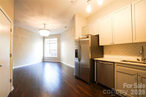 2125 Southend Drive