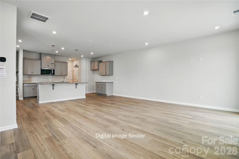 1122 Vibrant Road
