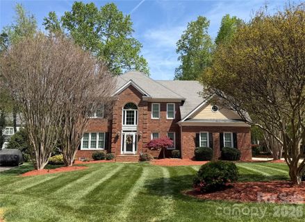 10515 Breamore Drive sold home in Providence Arbours, Charlotte, NC
