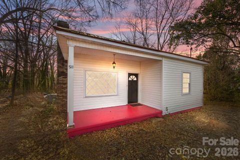 511 E Trade Street