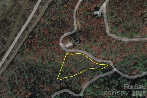 0 Little Fox Run active home in Fox Ridge, Marion, NC