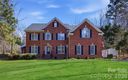 4425 Glen Oaks Drive sold home in Matthews, SC