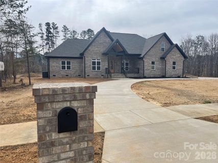 Homes in Stone Ridge, Salisbury