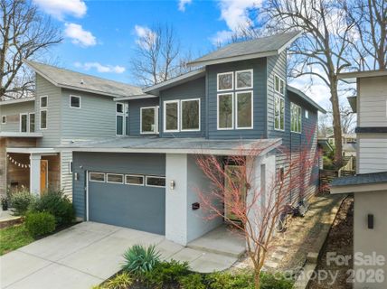 3124 Creighton Drive sold home in Commonwealth, Charlotte, NC
