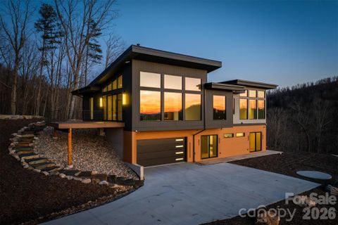 Homes in Grandview Peaks, Nebo