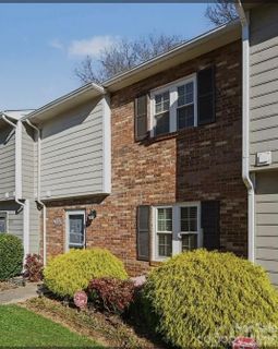 3126 Heathstead Place sold home in Heathstead, Charlotte, NC