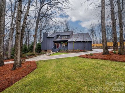 5232 Begonia Drive sold home in Carol Ann Woods, Charlotte, NC