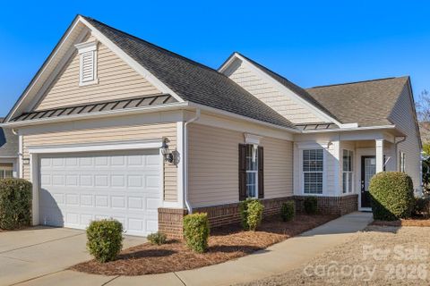 17412 Hawks View Drive active home in Sun City Carolina Lakes, Indian Land, SC
