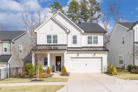 1027 Masefield Avenue active home in Tennyson, Matthews, NC