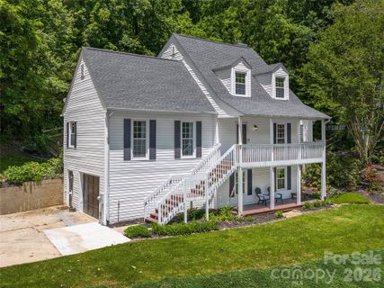 181 Junaluska Oaks Drive sold home in Junaluska Oaks, Waynesville, NC