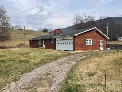 A home in Silverstone, Zionville