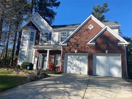 11424 Glenstone Court sold home in Fox Glen, Charlotte, NC