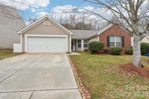 2457 Marthas Ridge Drive active home in Marthas Ridge, Statesville, NC