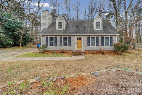 10316 Stornoway Court sold home in Heathergate, Mint Hill, NC