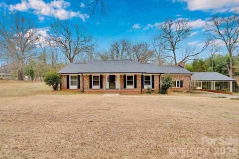 6125 Holland Drive sold home in Hollandale, Clover, SC