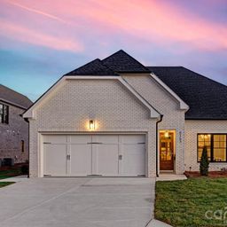 8163 Fairview Road