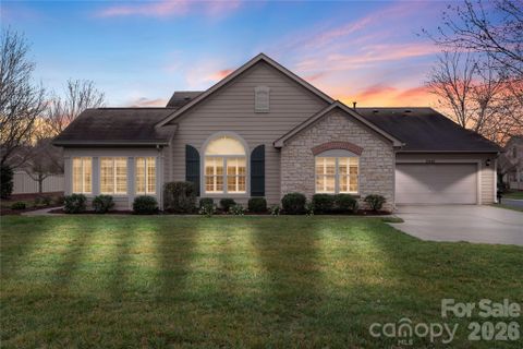 2444 Coltsview Lane sold home in Polo Club At Weddington, Matthews, NC